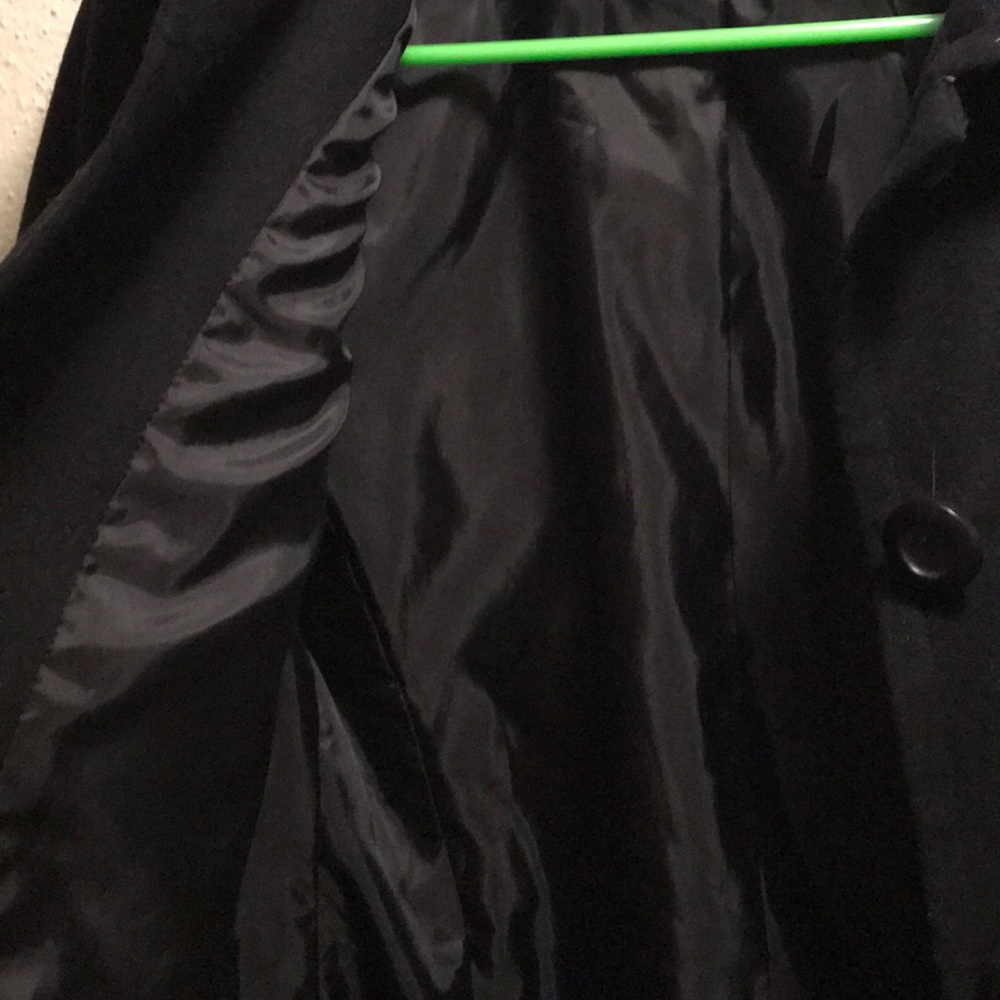 Overcoat - Picture 4 of 4